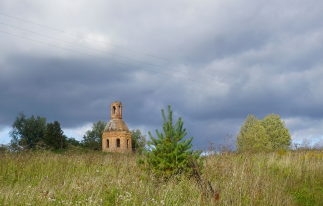 Наш лагерь: поход к храму Петра и Павла. Фото 9